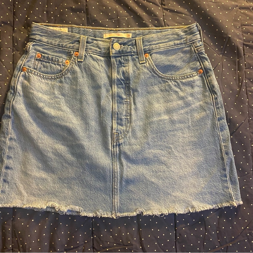 Levi’s Premium 29 Ribcage Jean Skirt Sz 29 / Medium